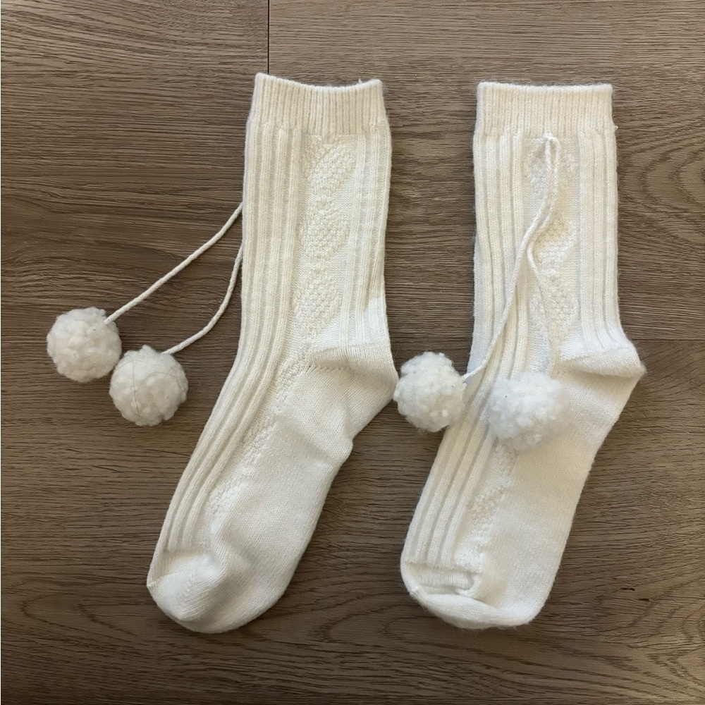 Pom Pom Socks